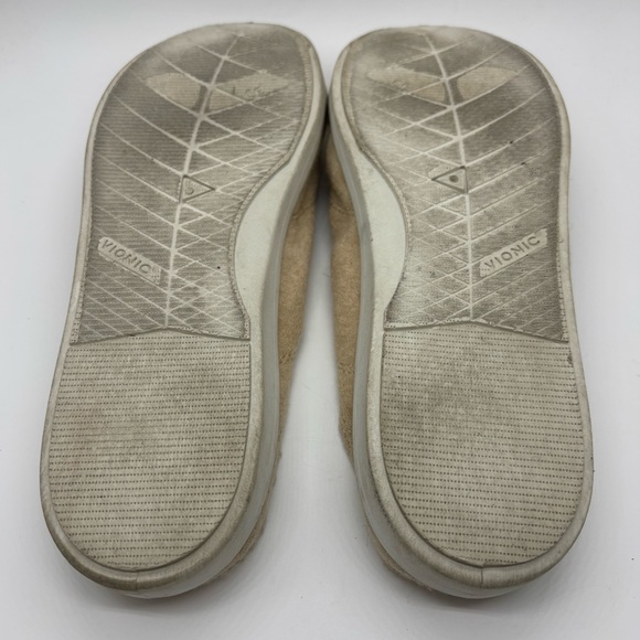 Vionic Beach Breeze Mules Womens Size 10 Light Tan Terry Slip On Sneakers Shoes - Picture 8 of 9